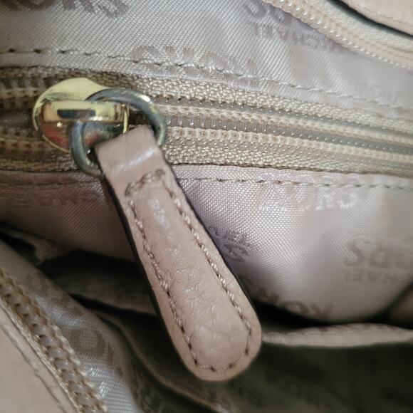 Michael Kors MK Hallie Beige Tan Gold Pebbled Leather Crossbody Purse Bag - Picture 9 of 15